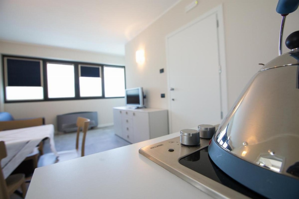 Room image 3