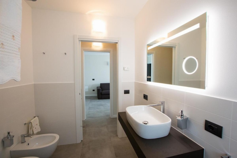 Room image 2